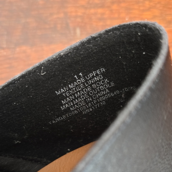 Universal Thread Black Vegan Ankle Boots Womens 11 New 2 Inch Heel - Picture 8 of 14